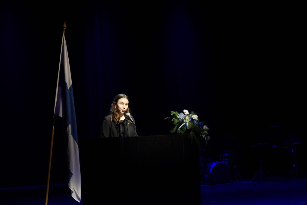 Nuoren puheen tilaisuudessa piti LYYn hallituksen puheenjohtaja Krista Perälä.